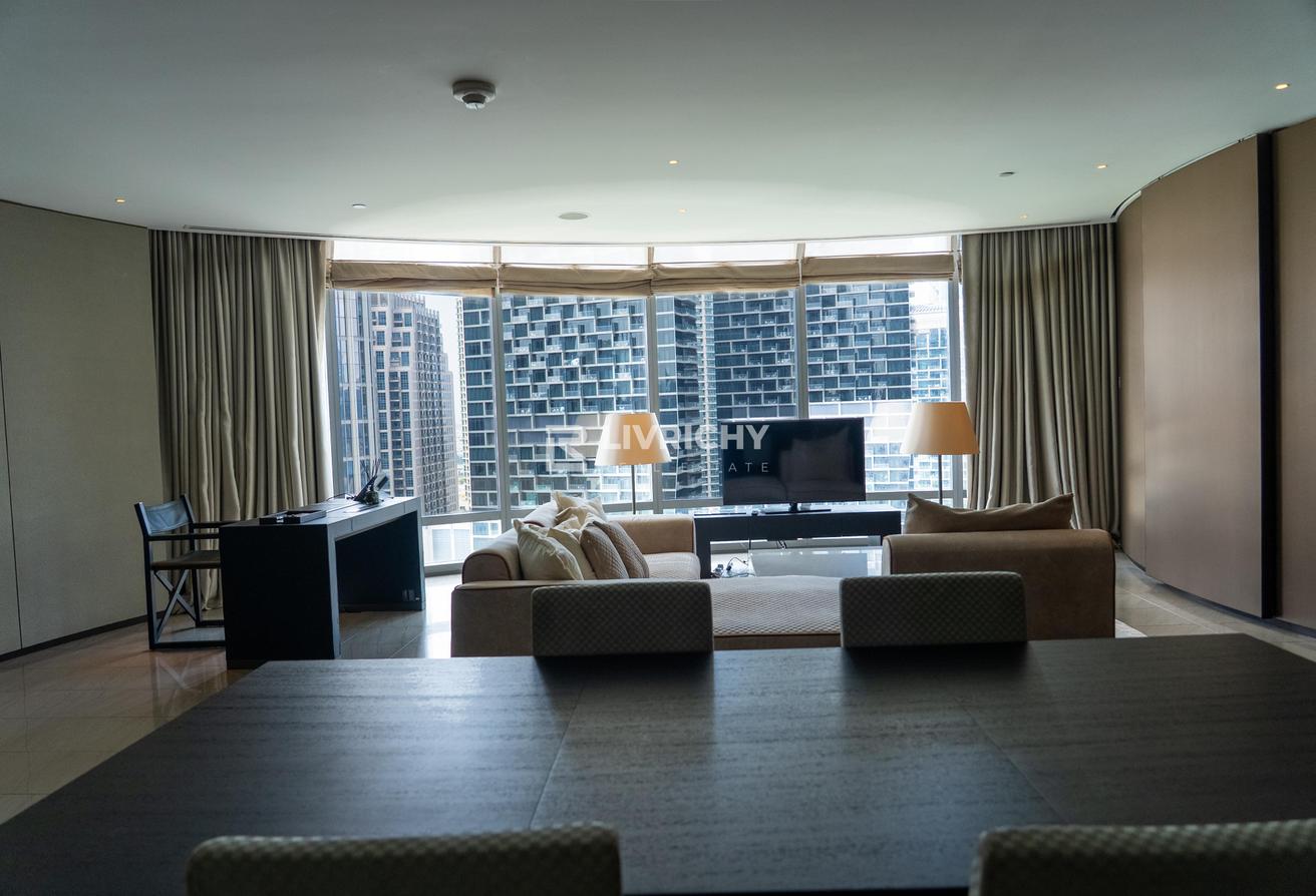 Furnished | Open Skyline Views | Vacant | Terrace photo 11