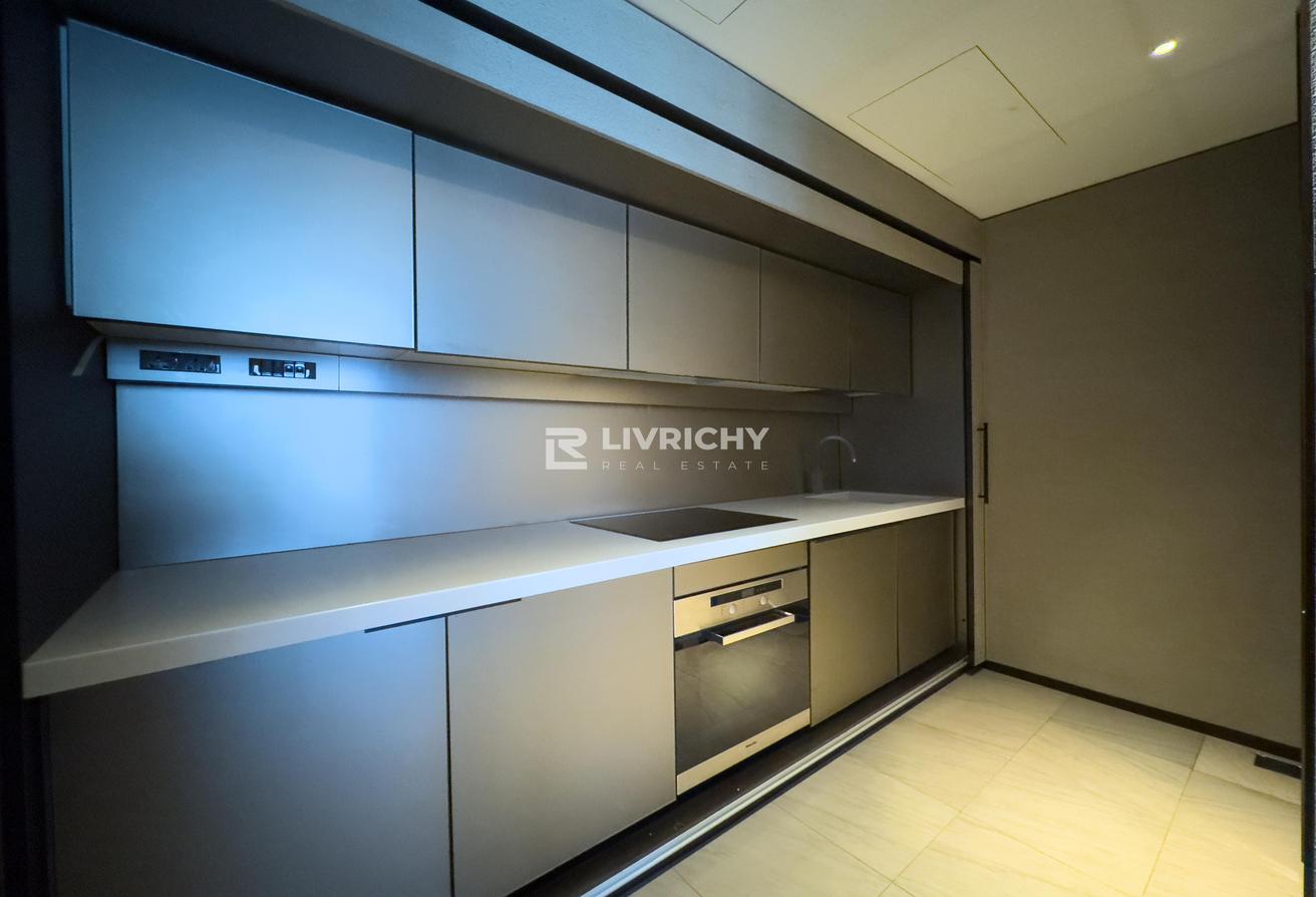 Furnished | Open Skyline Views | Vacant | Terrace photo 8