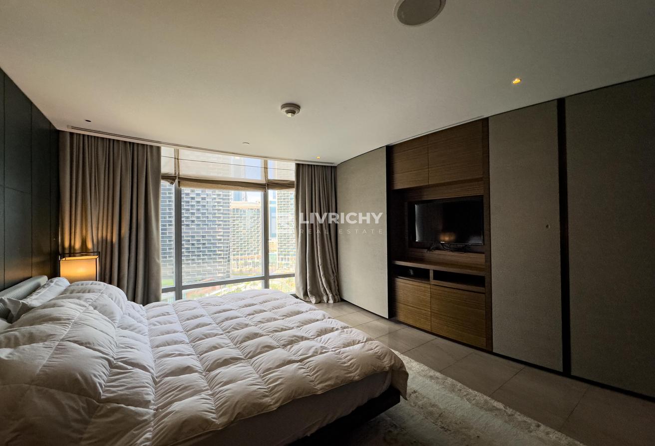 Furnished | Open Skyline Views | Vacant | Terrace photo 17