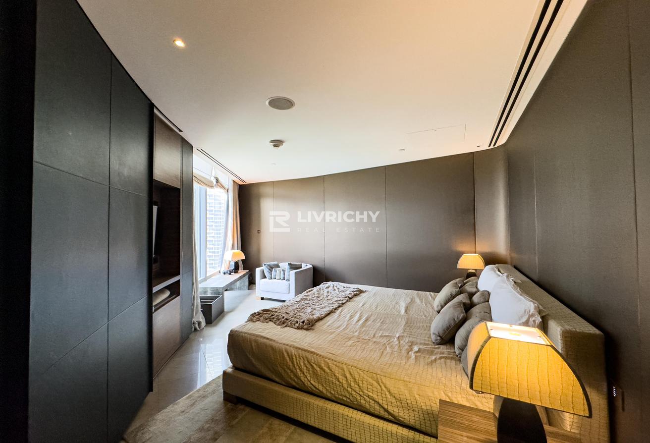 Furnished | Open Skyline Views | Vacant | Terrace photo 14