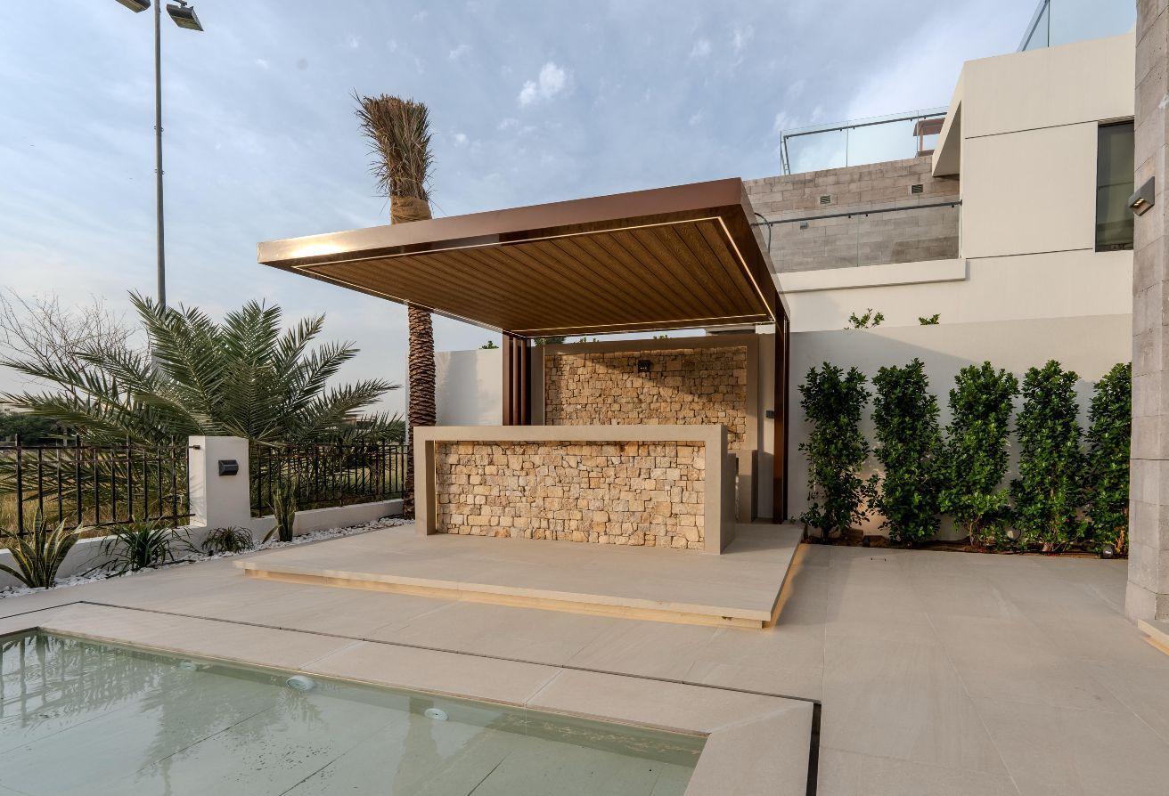 5 BR Villa with Private Pool in Damac Hills photo 9