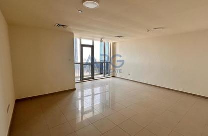 Apartment - 4 - 3 for rent in Julphar Residential Tower - Julphar Towers - Al Nakheel - Ras Al Khaimah