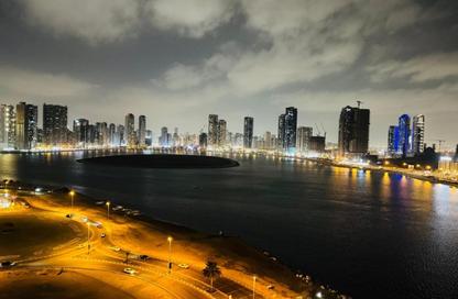 Apartment - 1 Bedroom - 2 Bathrooms for rent in Beach Tower 1 - Al Khan Lagoon - Al Khan - Sharjah