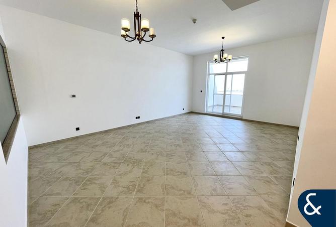 75998663 - Property Image 2