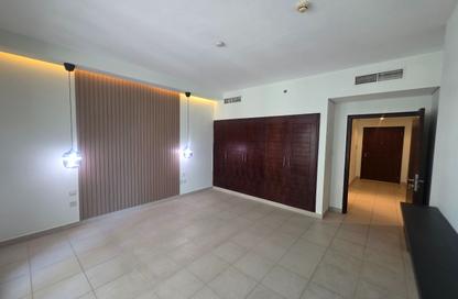 Apartment - 1 - 1 for rent in Boulevard Central Tower 2 - Boulevard Central Towers - Downtown Dubai - Dubai Apartment - 1 - 1 for rent in Boulevard Central Tower 2 - Boulevard Central Towers - Downtown Dubai - Dubai