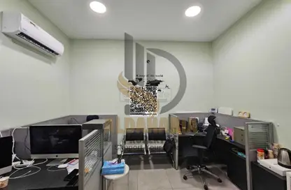 Warehouse - Studio - 2 Bathrooms for sale in Ali Mousa Building - Al Sajaa Industrial - Al Sajaa - Sharjah