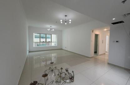 Apartment - 2 Bedrooms - 3 Bathrooms for rent in Al Majaz 1 - Al Majaz - Sharjah