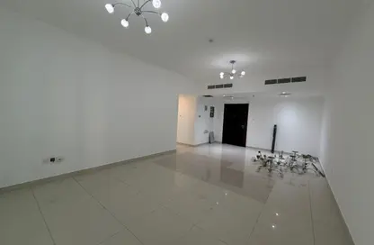 شقة - 2 غرف نوم - 3 حمامات للايجار في المجاز 1 - المجاز - الشارقة