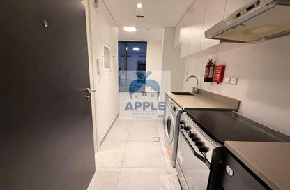 Apartment - Studio - 1 for rent in Solo 3 - The Solo - East Village - Aljada - Sharjah