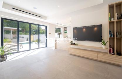 Villa - 3 Bedrooms - 4 Bathrooms for sale in Springs 12 - The Springs - Dubai