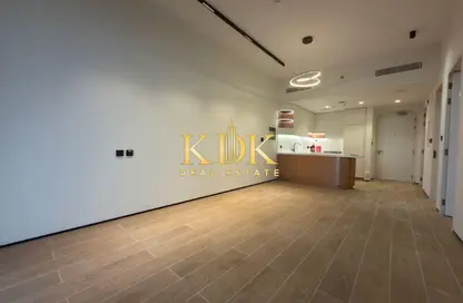 شقة - غرفة نوم - 2 حمامات للايجار في مساكن الارتفاع - منطقة 16 - قرية جميرا الدائرية - دبي