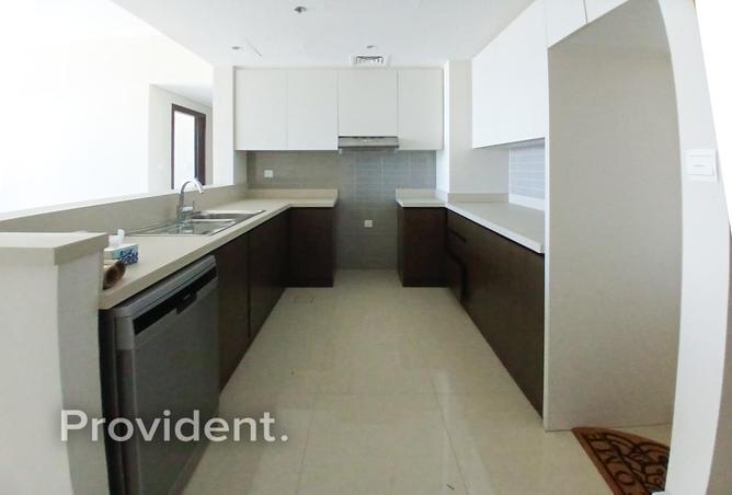 81923053 - Property Image 3