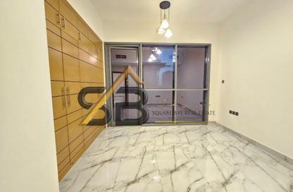Apartment - 1 Bedroom - 1 Bathroom for rent in Central 1 Dubai 5 - Jumeirah Garden City - Al Satwa - Dubai