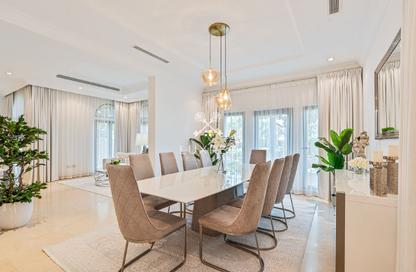 Villa - 3 Bedrooms - 4 Bathrooms for rent in Canal Cove Frond A - Canal Cove Villas - Palm Jumeirah - Dubai