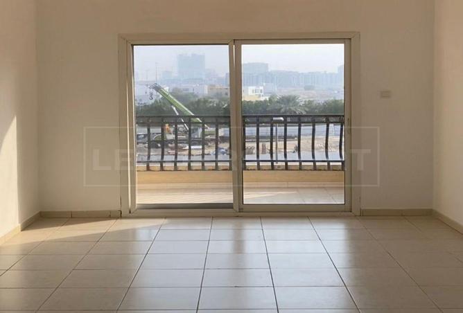 54401956 - صورة العقار 2