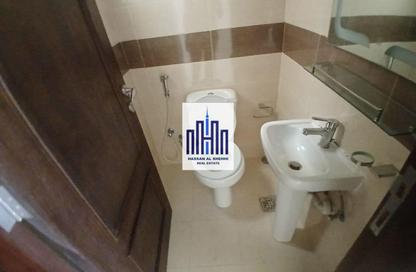 Apartment - 2 Bedrooms - 2 Bathrooms for rent in Muwaileh 3 Building - Muwaileh - Sharjah