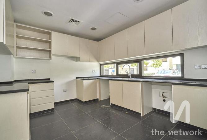 73115439 - Property Image 3