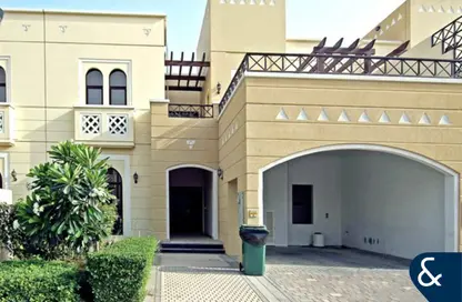 فيلا - 4 غرف نوم - 5 حمامات للبيع في نسيم - مدن - دبي