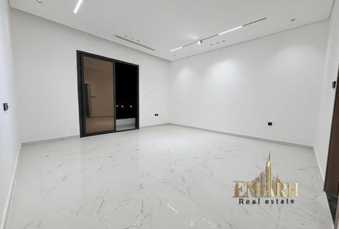 121540339 - Property Main Image