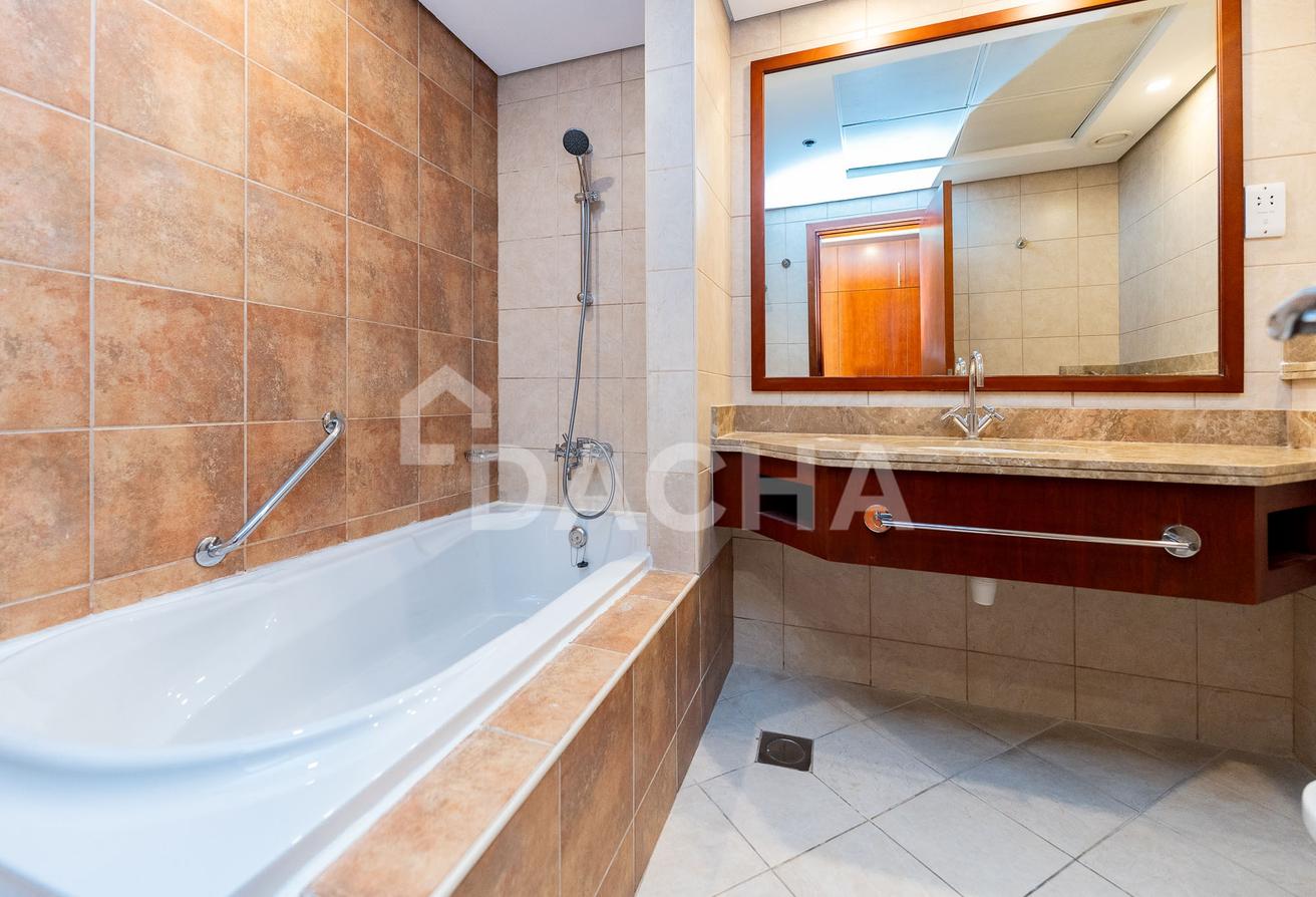 High Floor | Ain Dubai & Sea View |Hotel Apartment photo 14