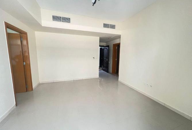 74247176 - Property Image 3