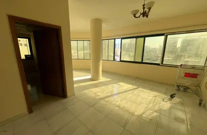 شقة - غرفة نوم - 2 حمامات للايجار في الجبيل - القاسمية - الشارقة