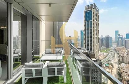 Apartment - 3 - 4 for rent in Boulevard Point - Downtown Dubai - Dubai