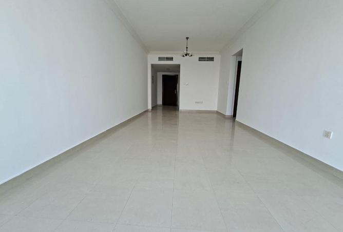 100861330 - Property Image 3