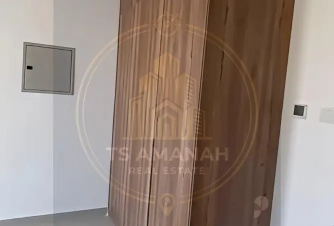 147800469 - Property Image 3