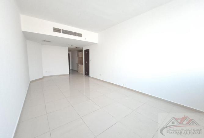 114186058 - Property Image 3