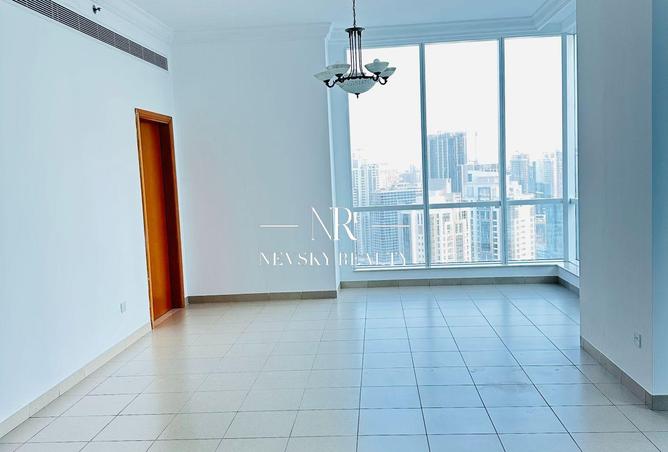 Real Unit | Balcony | Chiller Free | Near Metro |