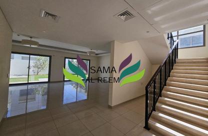 Villa - 5 Bedrooms - 5 Bathrooms for rent in Umm Suqeim 1 Villas - Umm Suqeim 1 - Umm Suqeim - Dubai