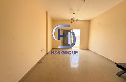 Apartment - 1 Bedroom - 2 Bathrooms for rent in Muwaileh 3 Building - Muwaileh - Sharjah