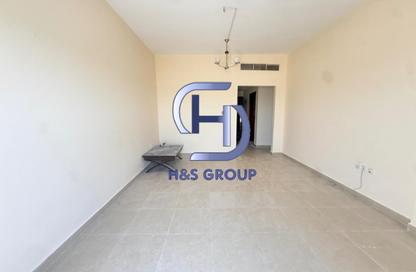 Apartment - 1 Bedroom - 2 Bathrooms for rent in Muwaileh 3 Building - Muwaileh - Sharjah
