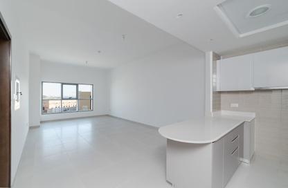 Apartment - 1 Bedroom - 2 Bathrooms for rent in Bloom Marina - Al Bateen - Abu Dhabi