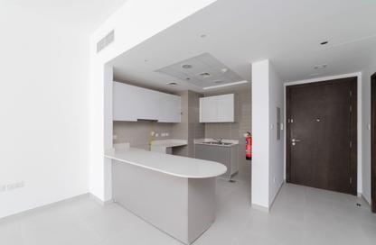 Apartment - 1 Bedroom - 2 Bathrooms for rent in Bloom Marina - Al Bateen - Abu Dhabi Apartment - 1 Bedroom - 2 Bathrooms for rent in Bloom Marina - Al Bateen - Abu Dhabi