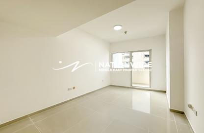 Apartment - 2 Bedrooms - 3 Bathrooms for rent in Marina Bay by DAMAC - Najmat Abu Dhabi - Al Reem Island - Abu Dhabi