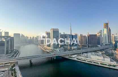Apartment - 3 - 2 for rent in Mayfair Residency - Business Bay - Dubai