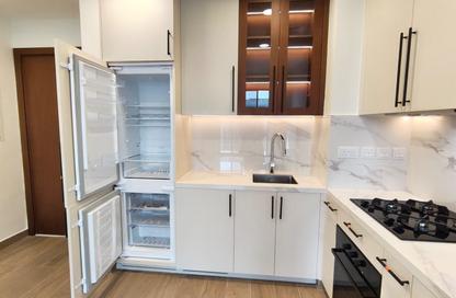 Apartment - 1 - 1 for rent in The Mayfair - Town Square - Dubai