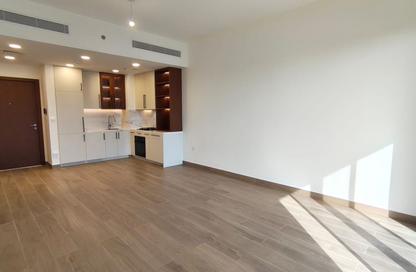 Apartment - 1 - 1 for rent in The Mayfair - Town Square - Dubai