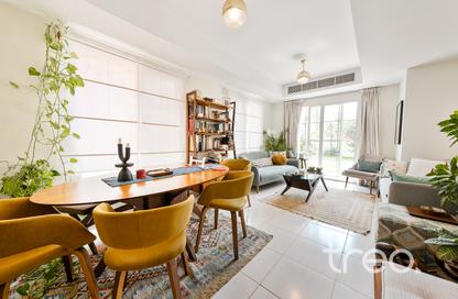 Villa - 2 - 2 for rent in Springs 15 - The Springs - Dubai Villa - 2 - 2 for rent in Springs 15 - The Springs - Dubai