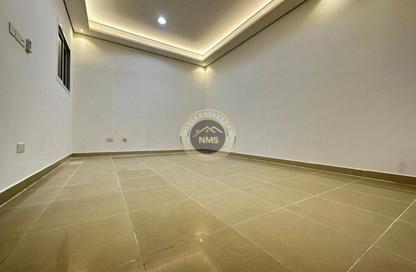 Apartment - Studio - 1 Bathroom for rent in Al Muntazah - Abu Dhabi