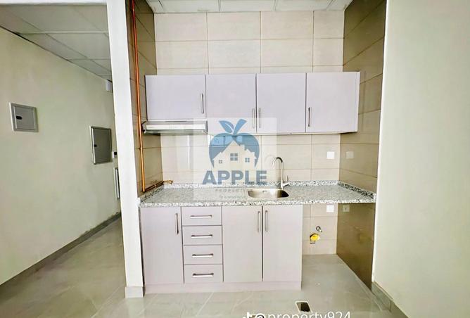 100861450 - Property Image 3