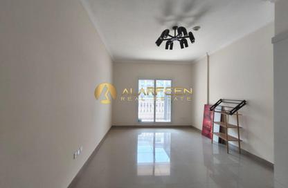 Apartment - 3 - 4 for rent in Plaza Residences 1 - Plaza Residences - District 13 - Jumeirah Village Circle - Dubai