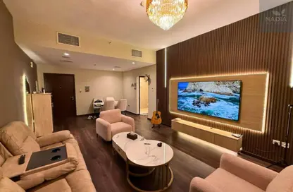 Apartment - 1 Bedroom - 2 Bathrooms for rent in Royal Residence 2 - Royal Residence - Dubai Sports City - Dubai