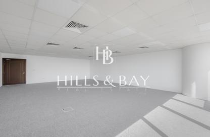 Office Space - Studio - 1 Bathroom for rent in Churchill Executive Tower - Churchill Towers - Business Bay - Dubai