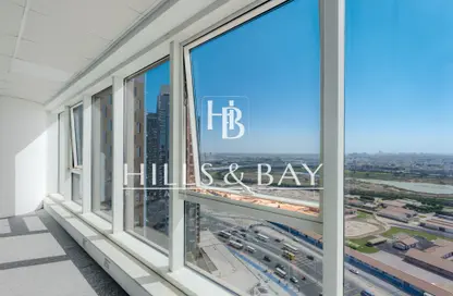 مكتب - استوديو - 1 حمام للايجار في برج تشرشل للأعمال - أبراج تشرشل - الخليج التجاري - دبي