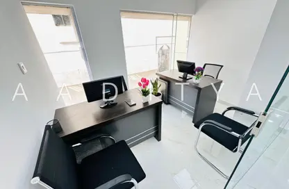 مكتب - غرفة نوم - 1 حمام للايجار في ريم ريزدنسي - الكرامة - دبي