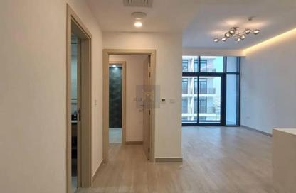 Apartment - 1 Bedroom - 2 Bathrooms for rent in The East Crest by Meteora - District 17 - Jumeirah Village Circle - Dubai