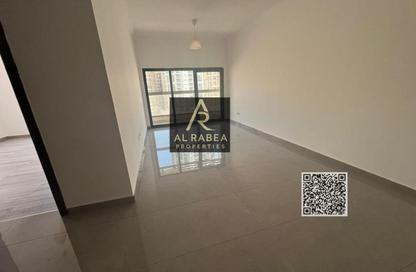 Apartment - 1 Bedroom - 2 Bathrooms for rent in Ajman Creek Towers - Al Rashidiya 1 - Al Rashidiya - Ajman